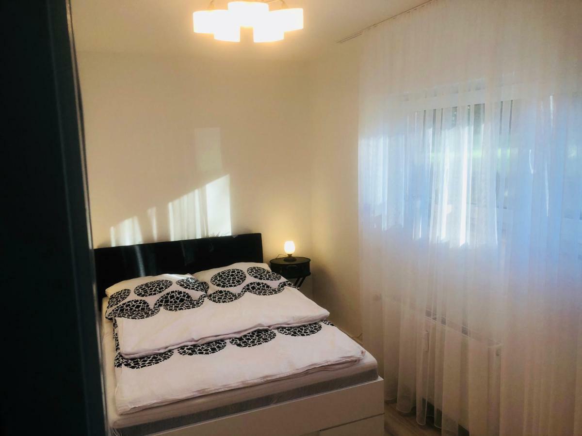 Ferienwohnung Hecker Rastatt Luaran gambar